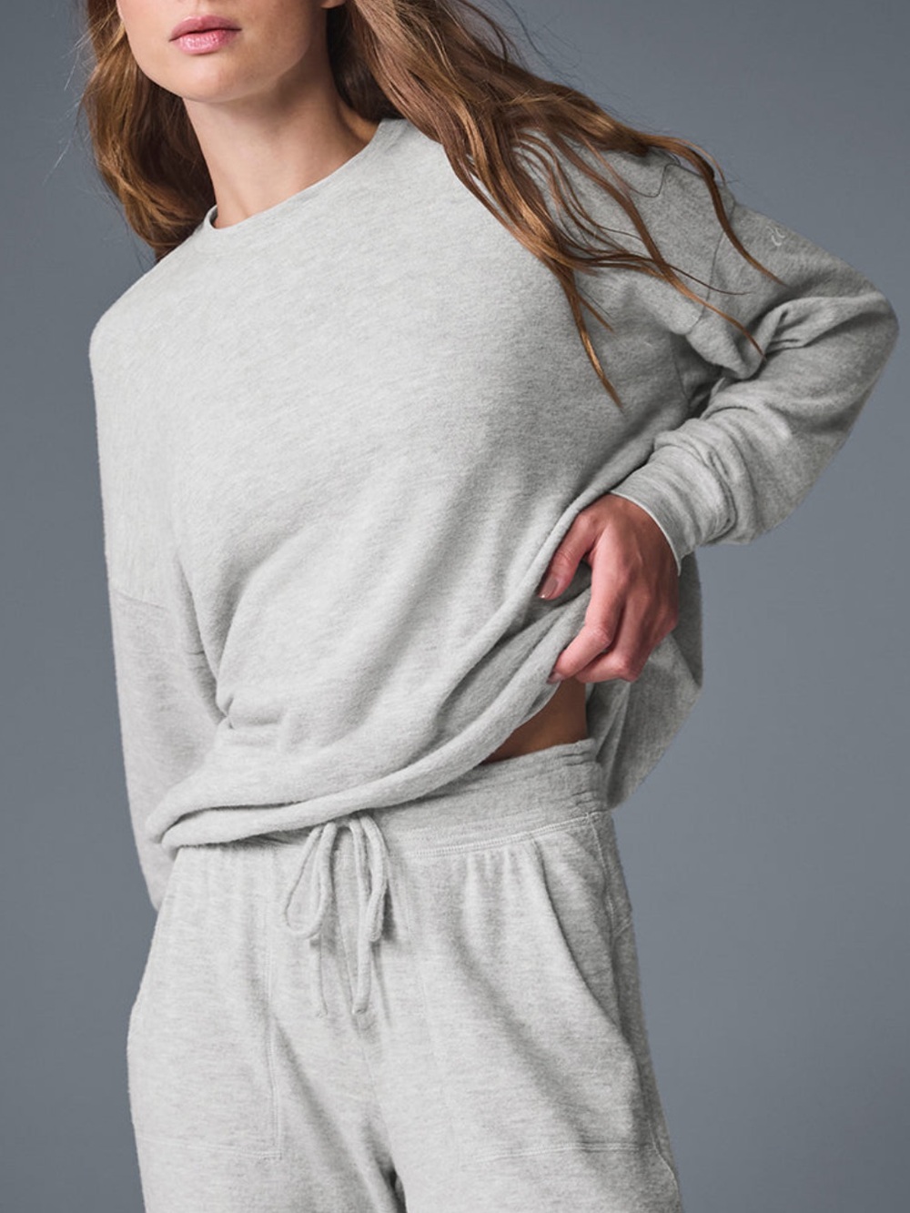 Alo Soho Pullover - Athletic Heather Grey